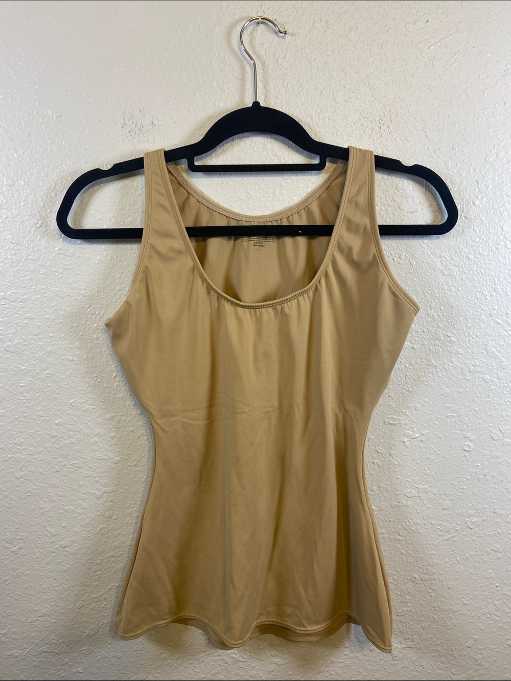 Assets by SPANX Nude Slimming Shapewear Tank Size Large